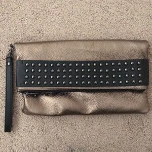 Vince Camuto new without tags large wristlet